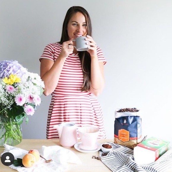 Fit and flare white and red striped dress - Picture 1 of 6